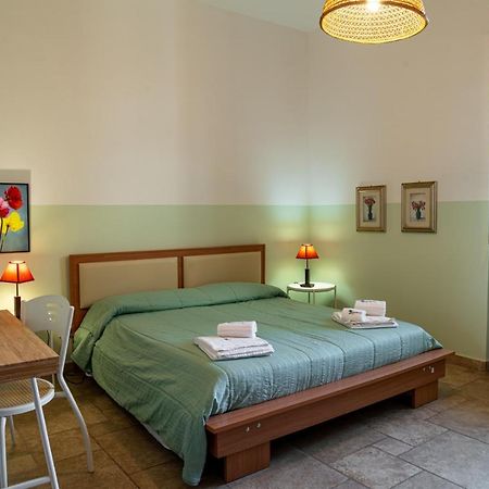 Masseria Agriturismo Il Sorriso Degli Ulivi - Dimora Di Charme Gallipoli Buitenkant foto
