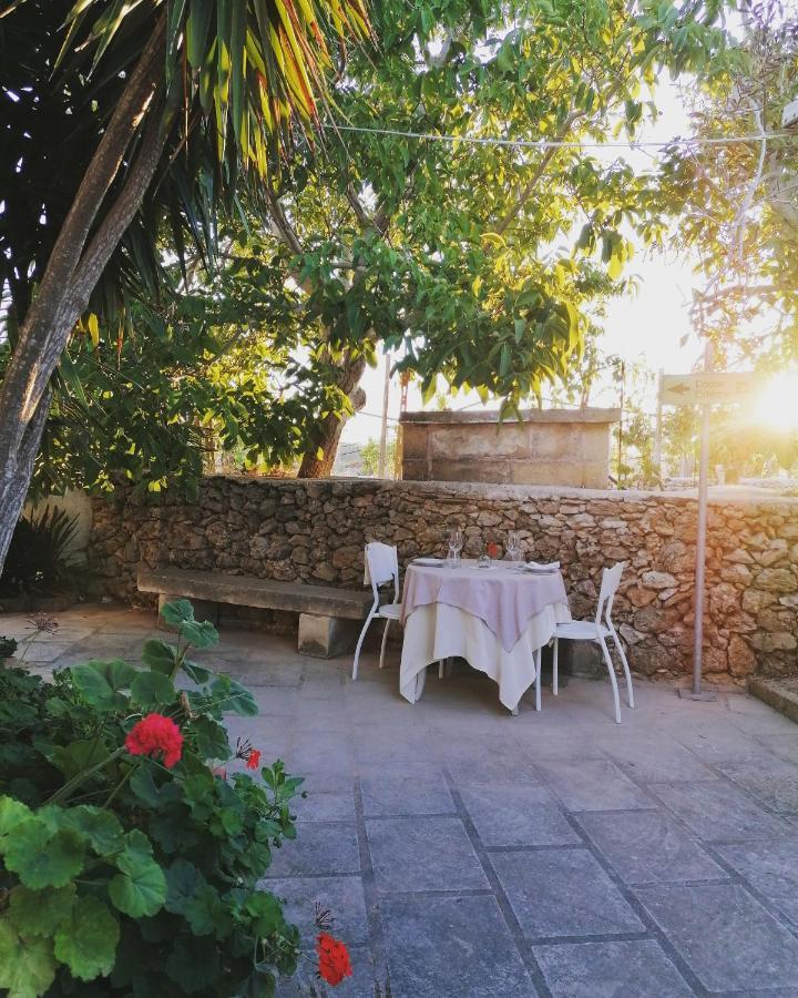 Masseria Agriturismo Il Sorriso Degli Ulivi - Dimora Di Charme Gallipoli Buitenkant foto
