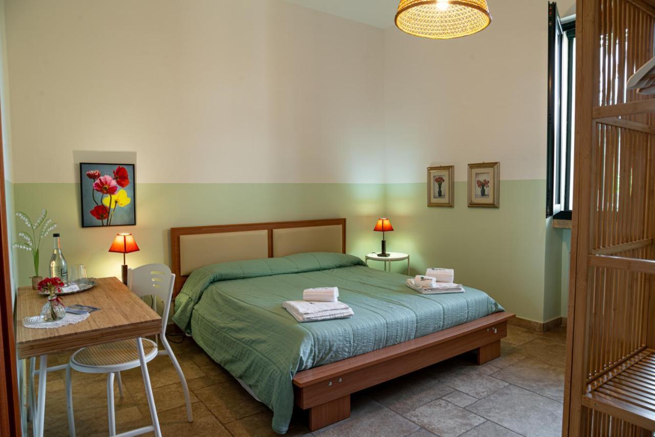 Masseria Agriturismo Il Sorriso Degli Ulivi - Dimora Di Charme Gallipoli Buitenkant foto